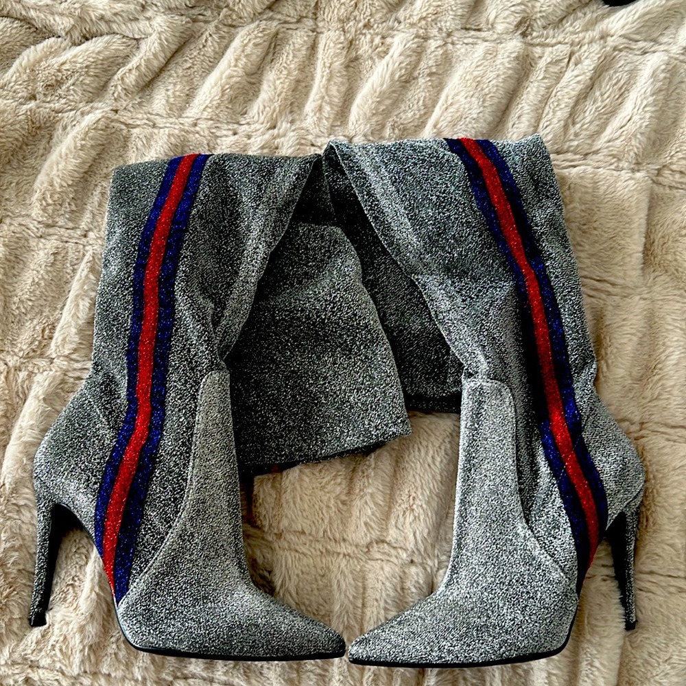 Brand new Osvaldo Rossi over knee boots, never worn in the original box.